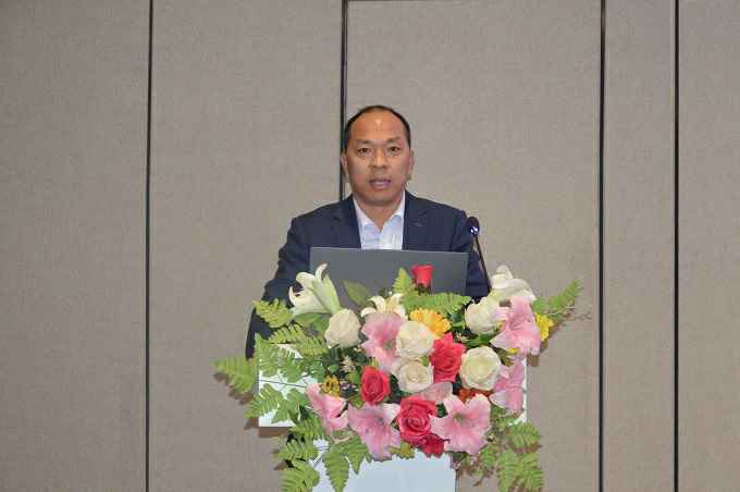 集团公司副总经理兼钢结构公司总经理张永庆作《爱游戏体育-爱游戏| 爱游戏官方网站二〇二二年度管理工作报告》.JPG